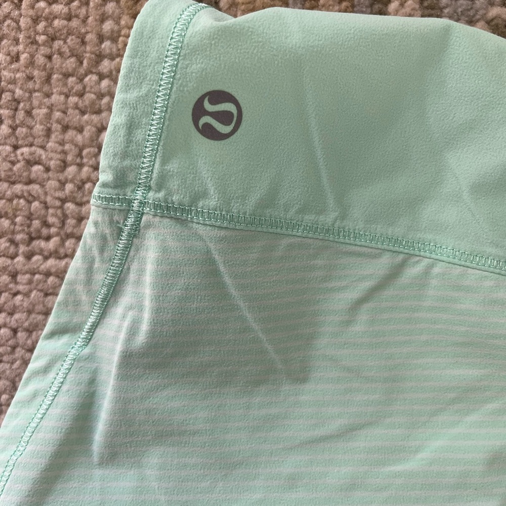 Lululemon Athletica Green and White Athletic Skirt - Picture 2 of 5